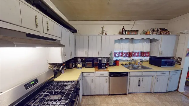 $114,900 | 1125 North Washington Street, Nevada, MO 64772