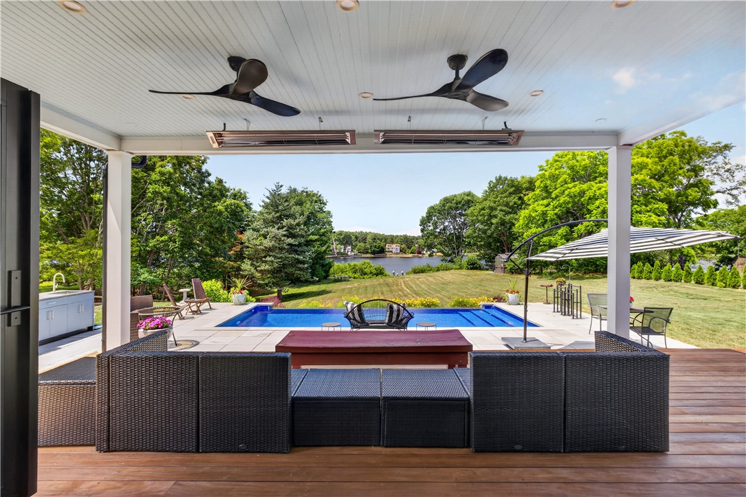34 Lanphere Road Westerly, RI 02891 - Photo 13 of 39