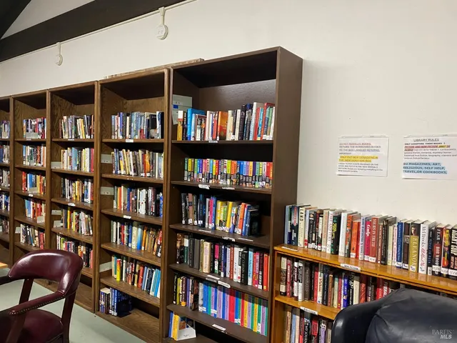 $365,000 | 708 Seville Way, Novato, CA 94949