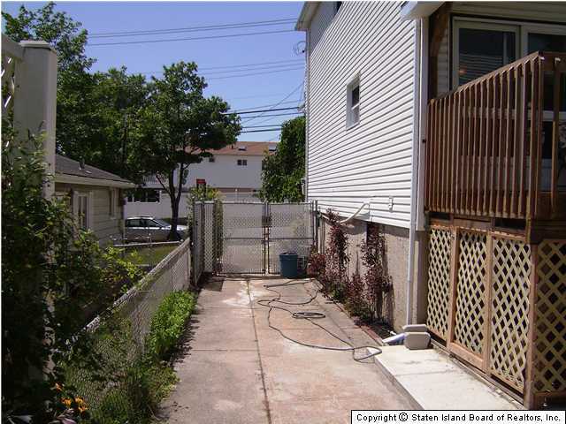 515 Foster Road Staten Island, NY 10309 - Photo 13 of 13 Additional Photo