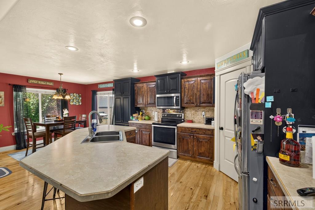 3879 East 12 North Rigby, ID 83442 - Photo 9 of 48 Kitchen