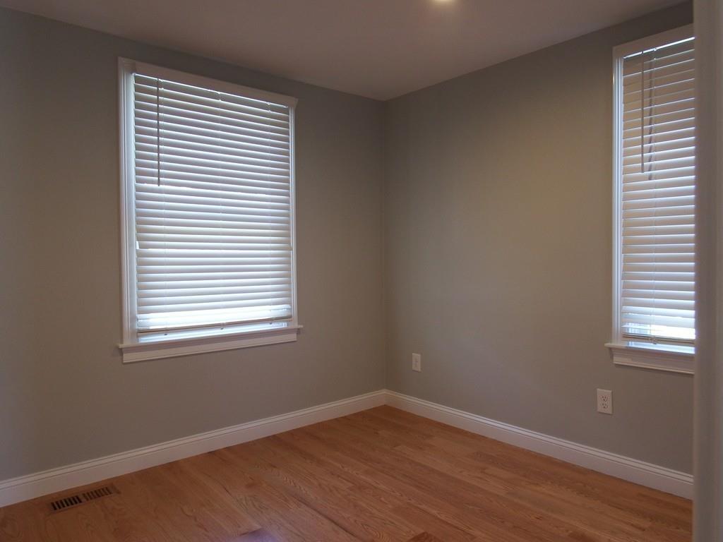 9 Warwick Road Gloucester, MA 01930 - Photo 16 of 17