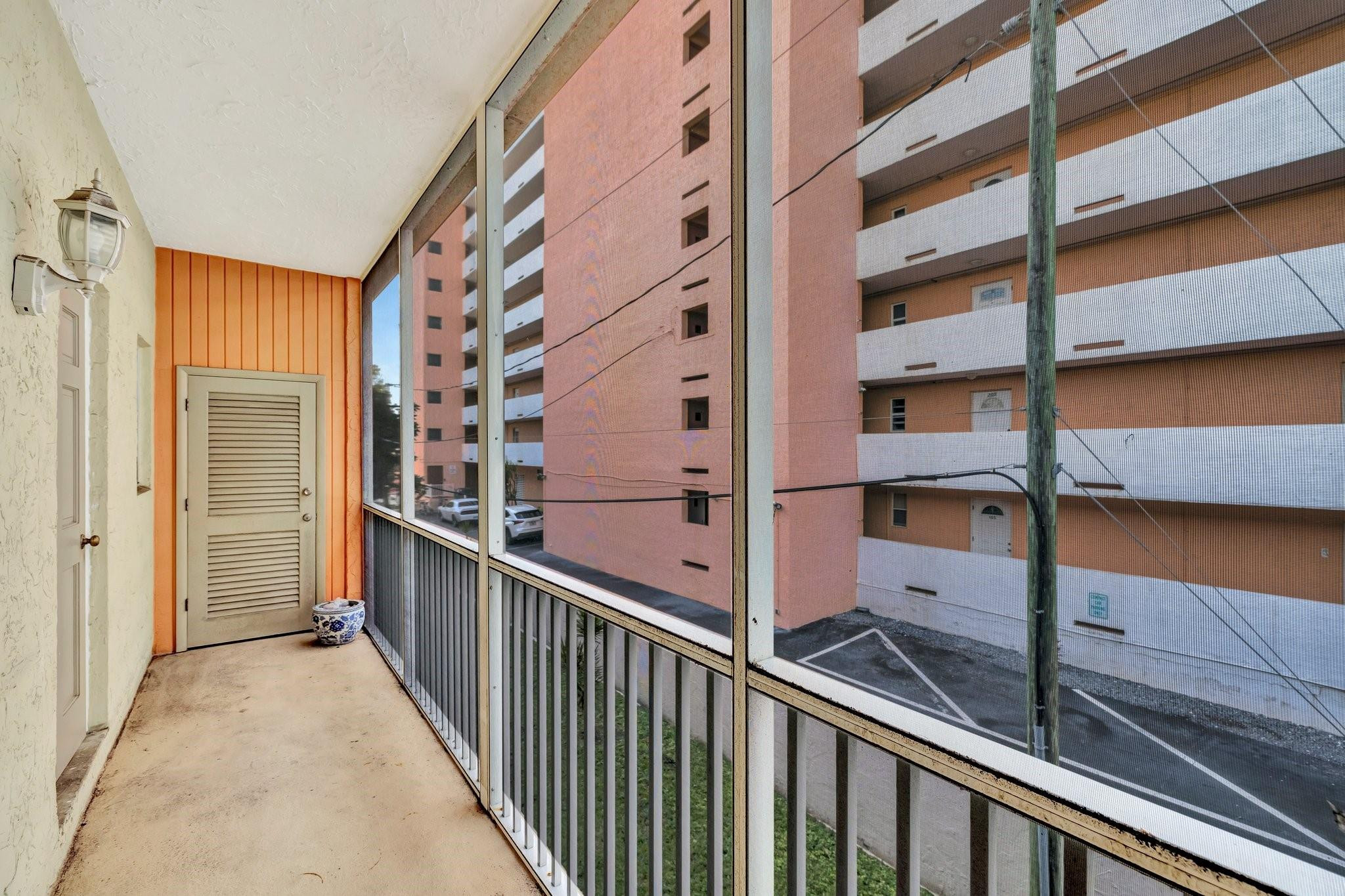 1450 North Riverside Drive, Unit 205 Pompano Beach, FL 33062 - Photo 14 of 31 Photo 14