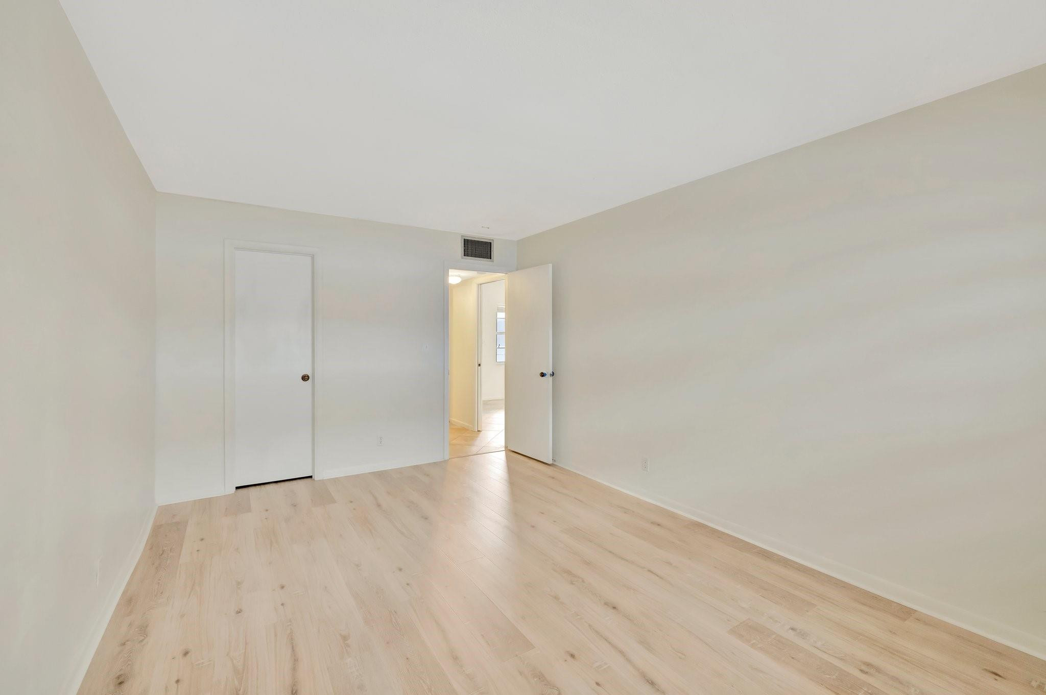 1450 North Riverside Drive, Unit 205 Pompano Beach, FL 33062 - Photo 28 of 31 Photo 28