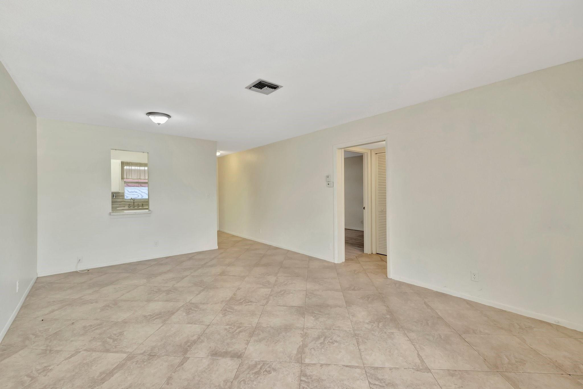 1450 North Riverside Drive, Unit 205 Pompano Beach, FL 33062 - Photo 6 of 31 Photo 6