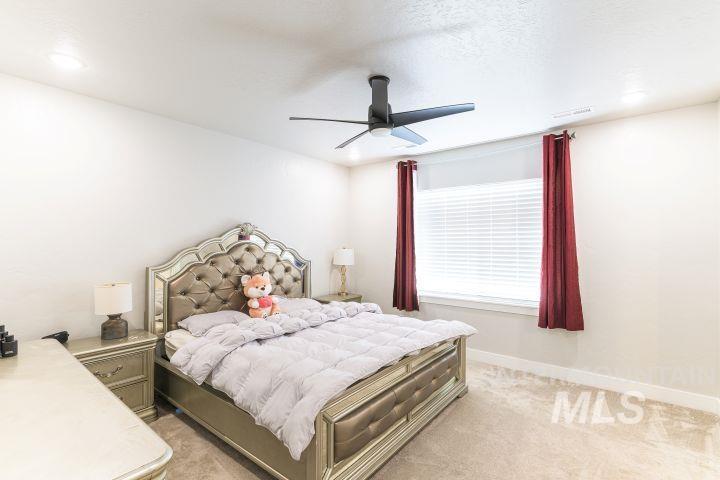 6941 South Sunfish Way Boise, ID 83709 - Photo 11 of 44