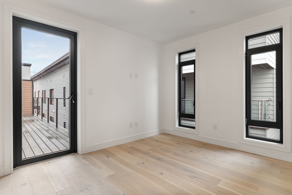 33 A Street, Unit 504 Boston, MA 02127 - Photo 14 of 23
