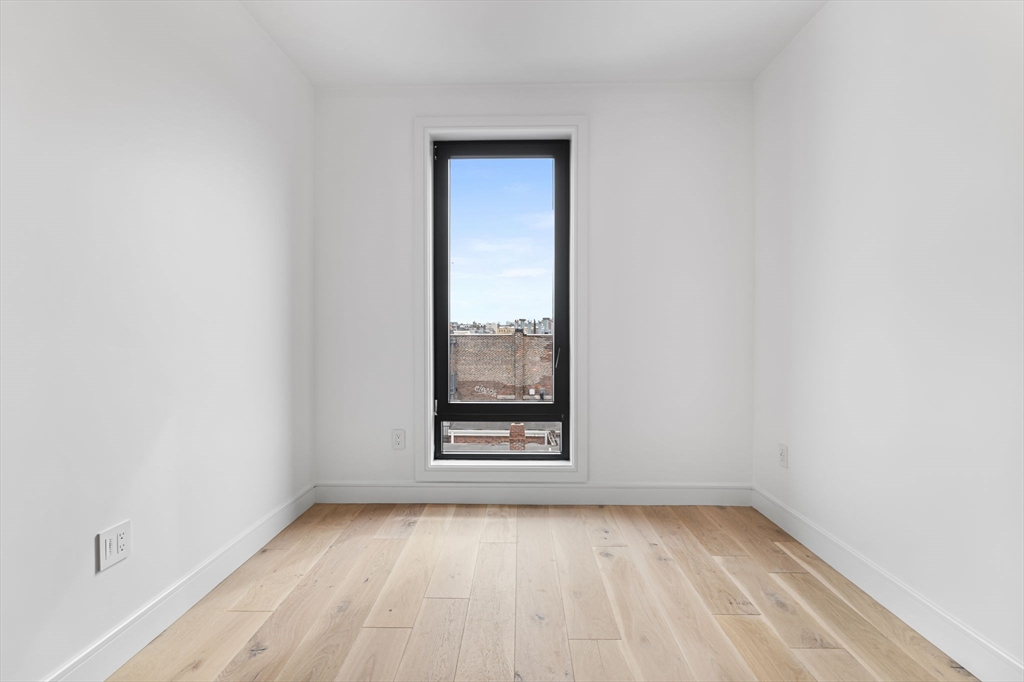 33 A Street, Unit 504 Boston, MA 02127 - Photo 18 of 23