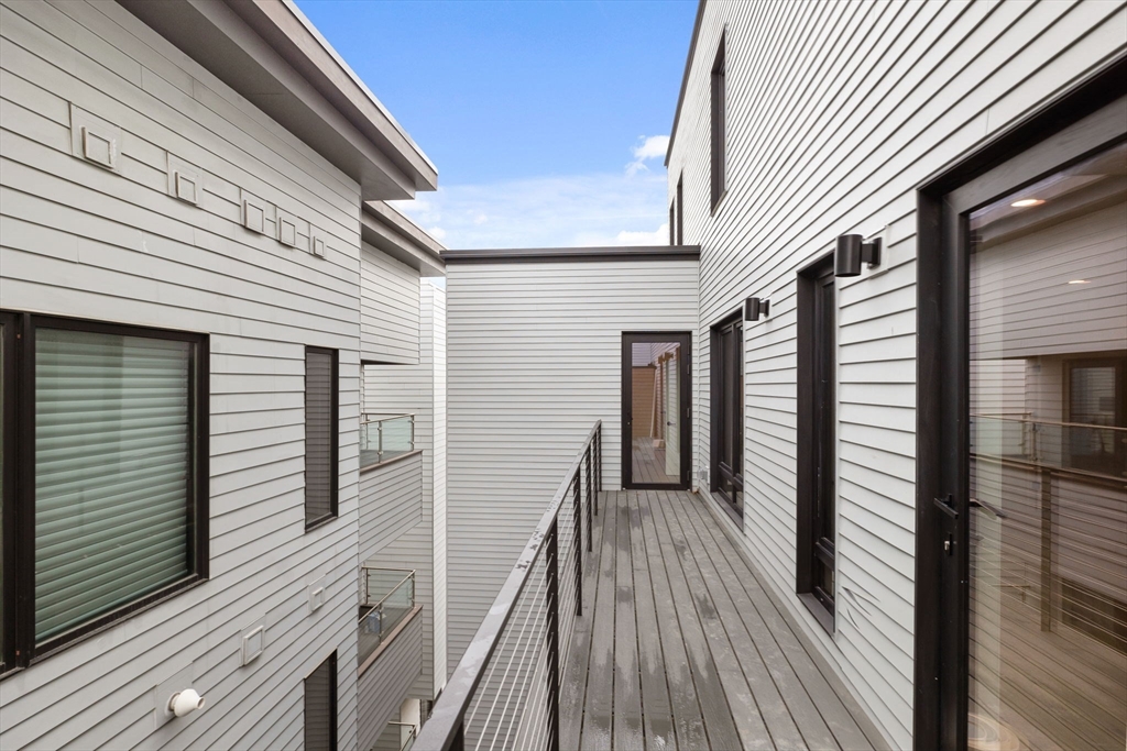 33 A Street, Unit 504 Boston, MA 02127 - Photo 20 of 23