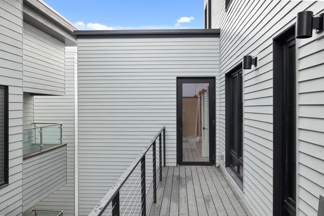 $1,599,000 | 33 A Street, Unit 504, Boston, MA 02127