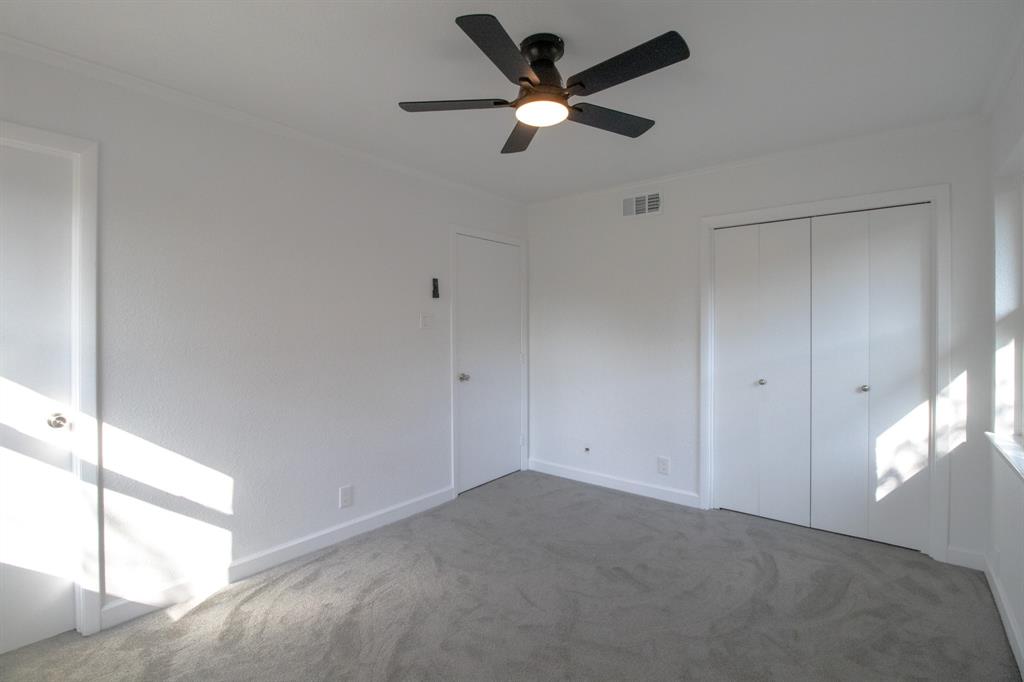 310 West Davis Street Duncanville, TX 75116 - Photo 14 of 26