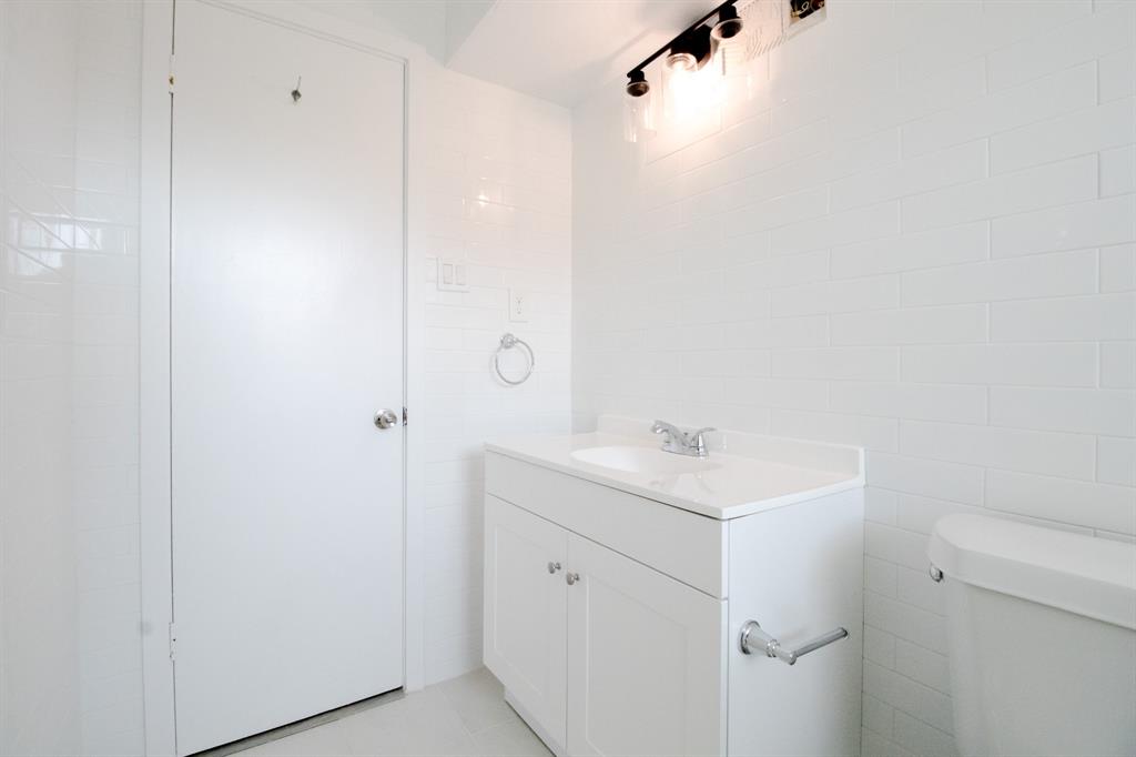 310 West Davis Street Duncanville, TX 75116 - Photo 18 of 26