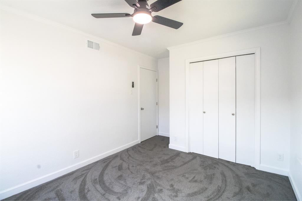 310 West Davis Street Duncanville, TX 75116 - Photo 10 of 26