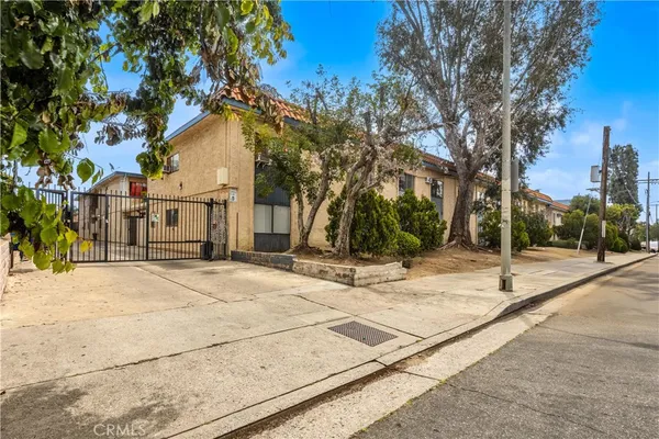 $375,000 | 9054 Willis Avenue, Unit 21, Panorama City, CA 91402