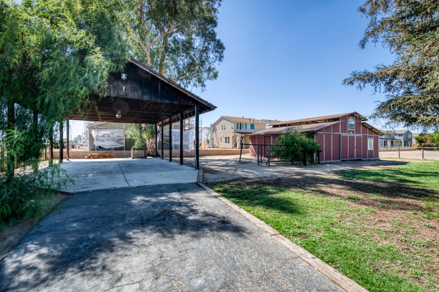 4105 Perrin Road Clovis, CA 93619 - Photo 50 of 67 Gallery Image 50
