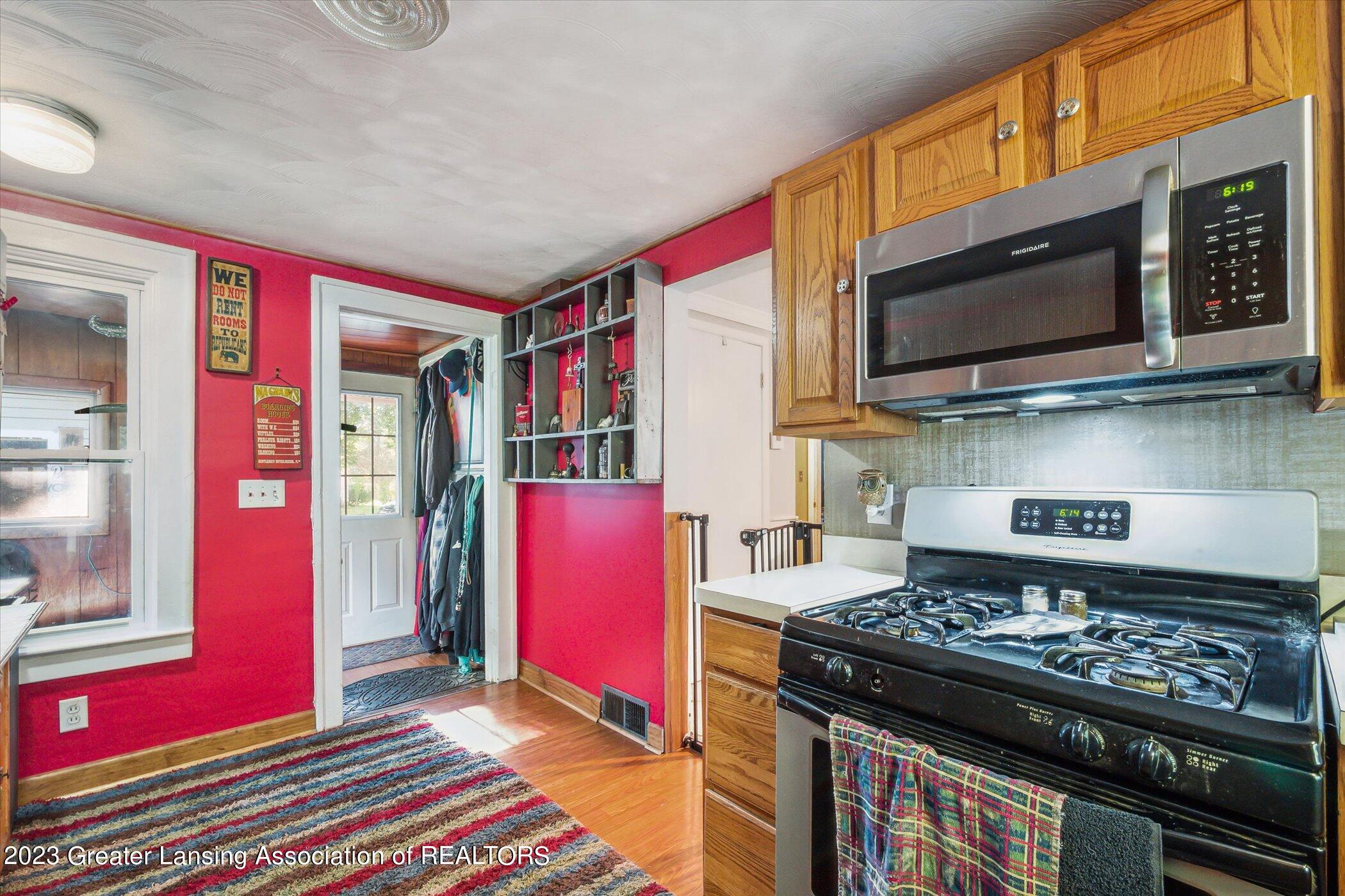 236 E Road Dimondale, MI 48821 - Photo 8 of 26 Kitchen