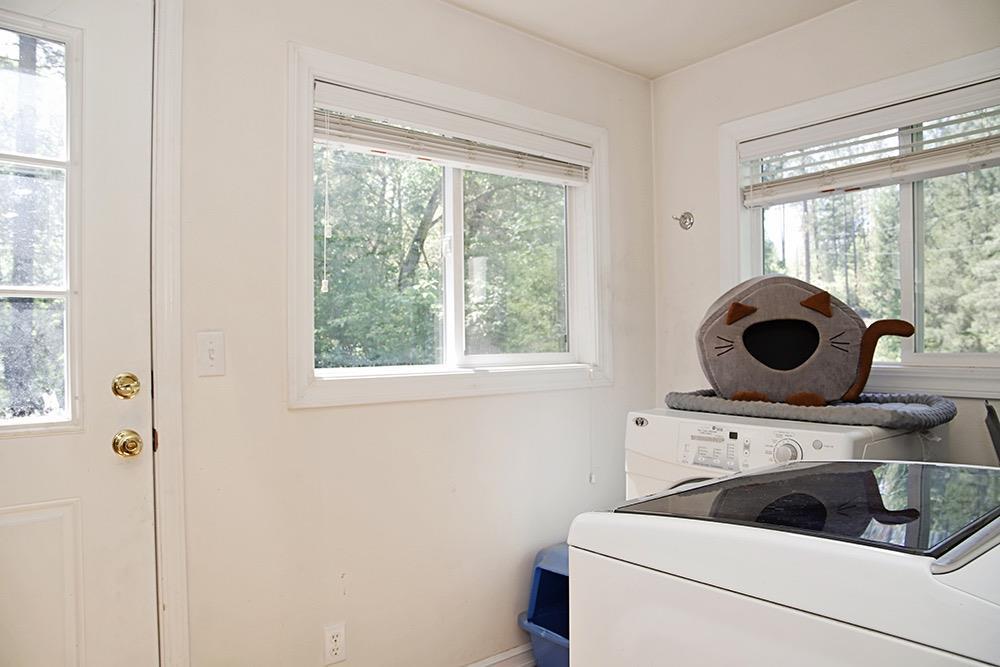 448 Pass Creek Road Grants Pass, OR 97526 - Photo 12 of 35 Additional Photo
