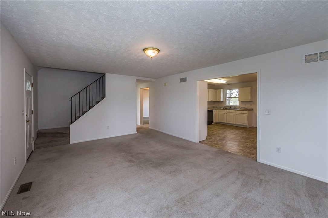 2425 Fixler Road Medina, OH 44256 - Photo 11 of 47 Gallery Image 11