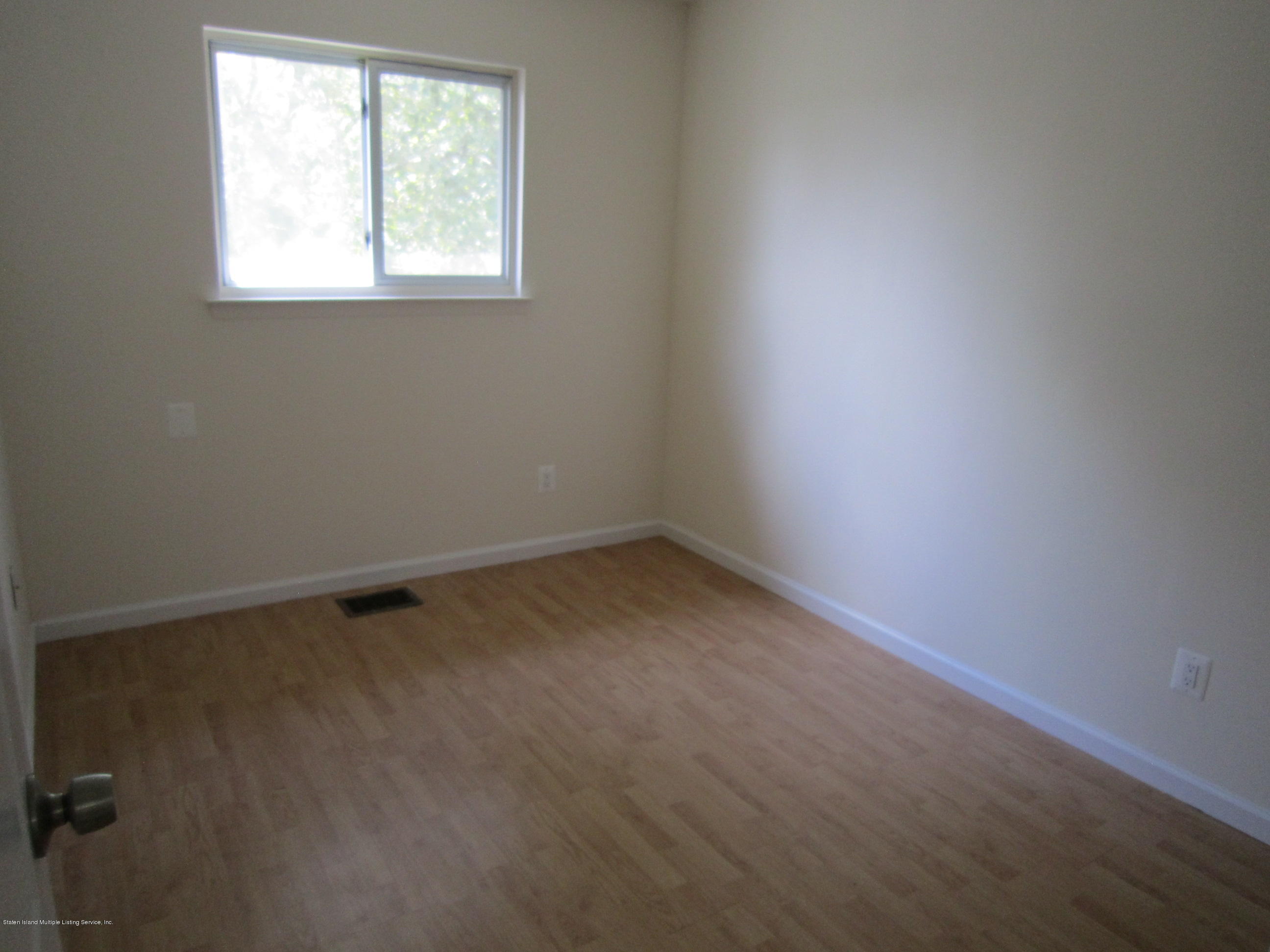 62 Timber Ridge Drive, Unit 2 Staten Island, NY 10306 - Photo 12 of 19 IMG_2780