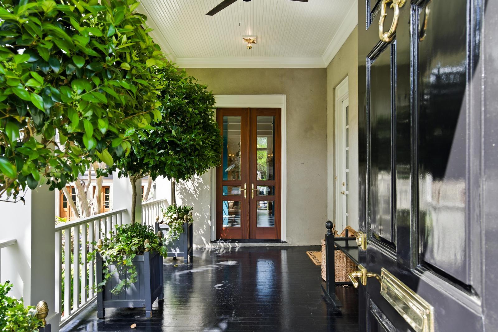 140 Queen Street Charleston, SC 29401 - Photo 12 of 144 9