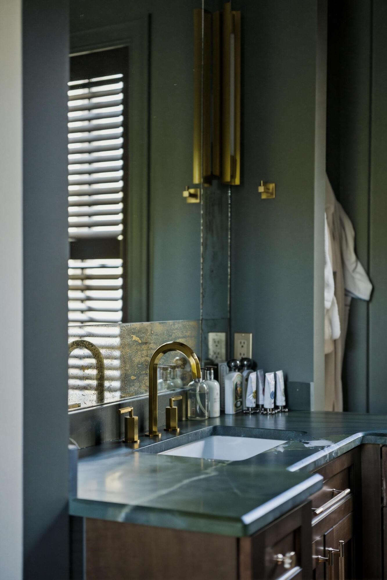 140 Queen Street Charleston, SC 29401 - Photo 63 of 144 117