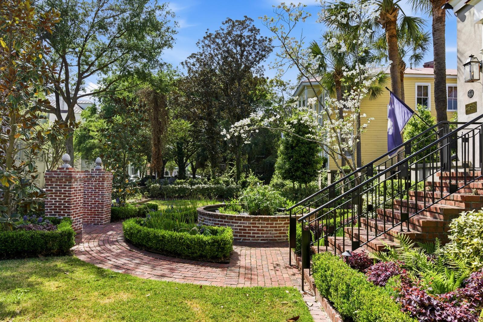 140 Queen Street Charleston, SC 29401 - Photo 10 of 144 7