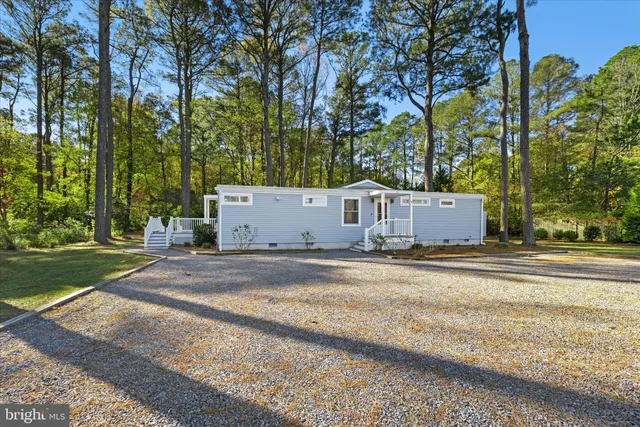 $1,025,000 | 2 Bridge Road, Bethany Beach, DE 19930