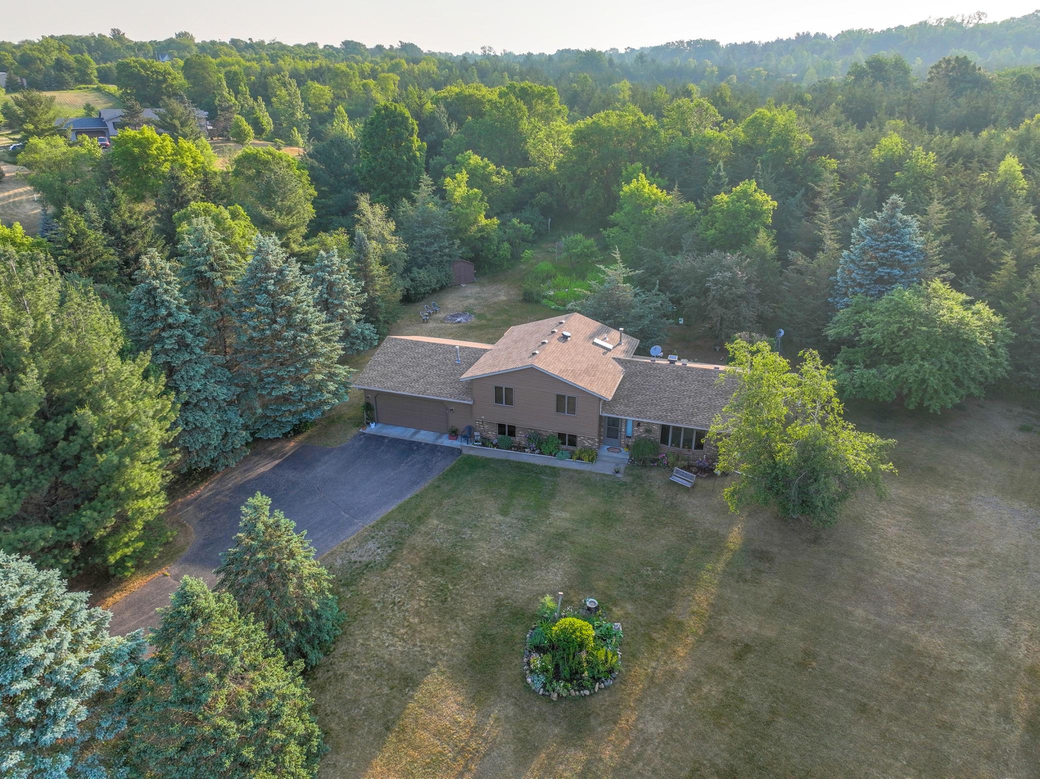 503 Country View Road Hudson, WI 54016 - Photo 1 of 1 Gallery Image 1