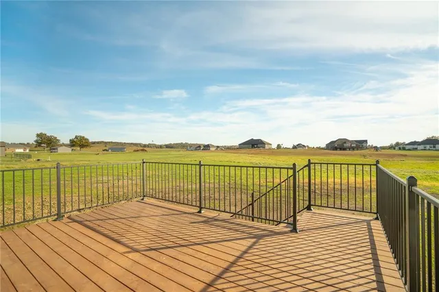 $520,000 | 6724 Tucker Drive, Odessa, MO 64076