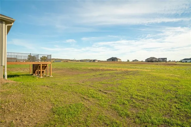 $520,000 | 6724 Tucker Drive, Odessa, MO 64076