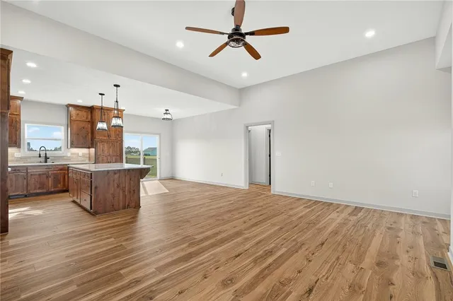 $520,000 | 6724 Tucker Drive, Odessa, MO 64076