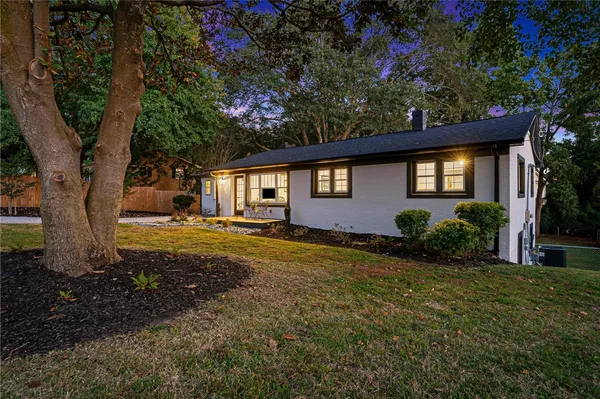 $3,200 | 710 Evelyn Drive, Seneca, SC 29678
