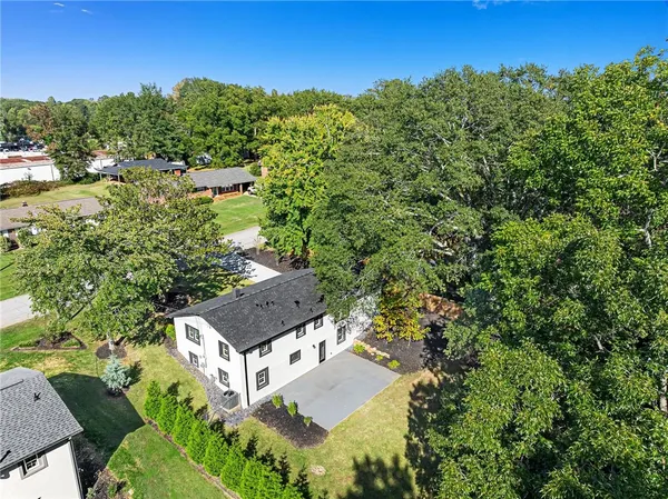 $3,200 | 710 Evelyn Drive, Seneca, SC 29678