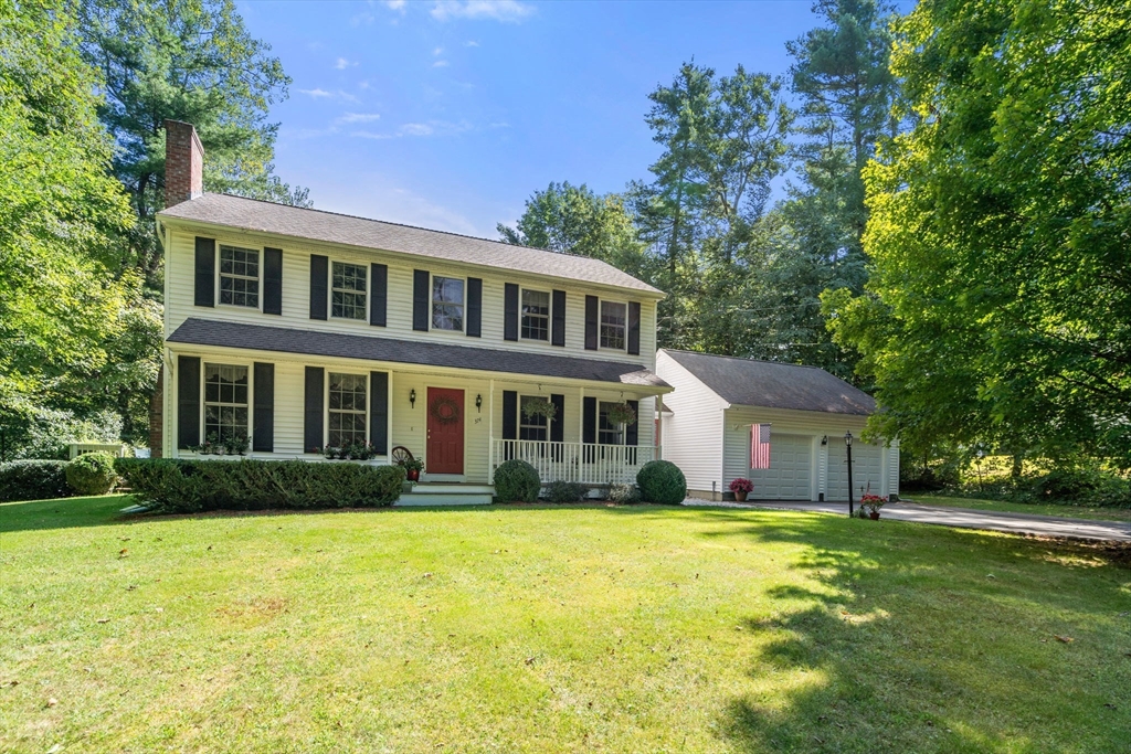 374 New Boston Road Sturbridge, MA 01566 - Photo 1 of 38