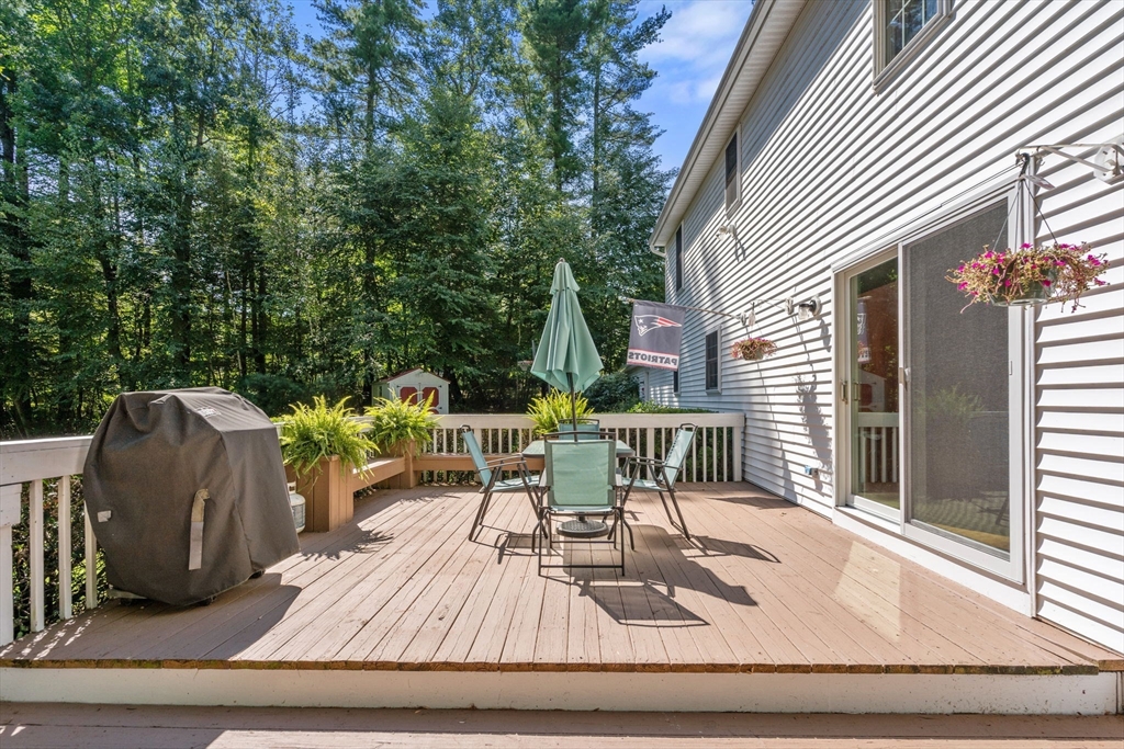 374 New Boston Road Sturbridge, MA 01566 - Photo 29 of 38