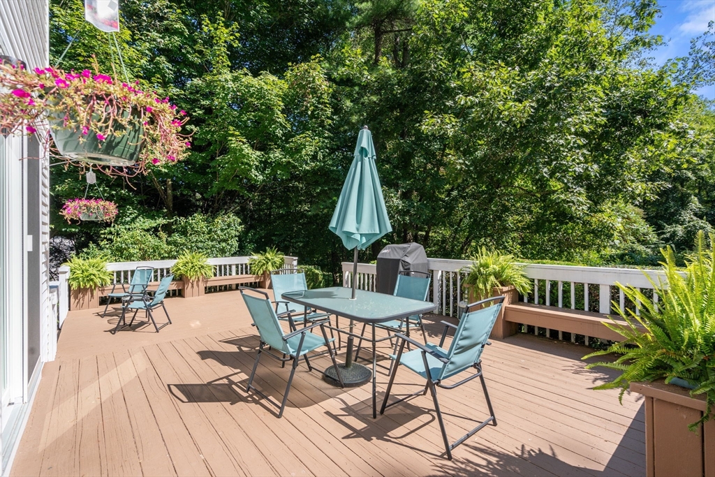 374 New Boston Road Sturbridge, MA 01566 - Photo 31 of 38