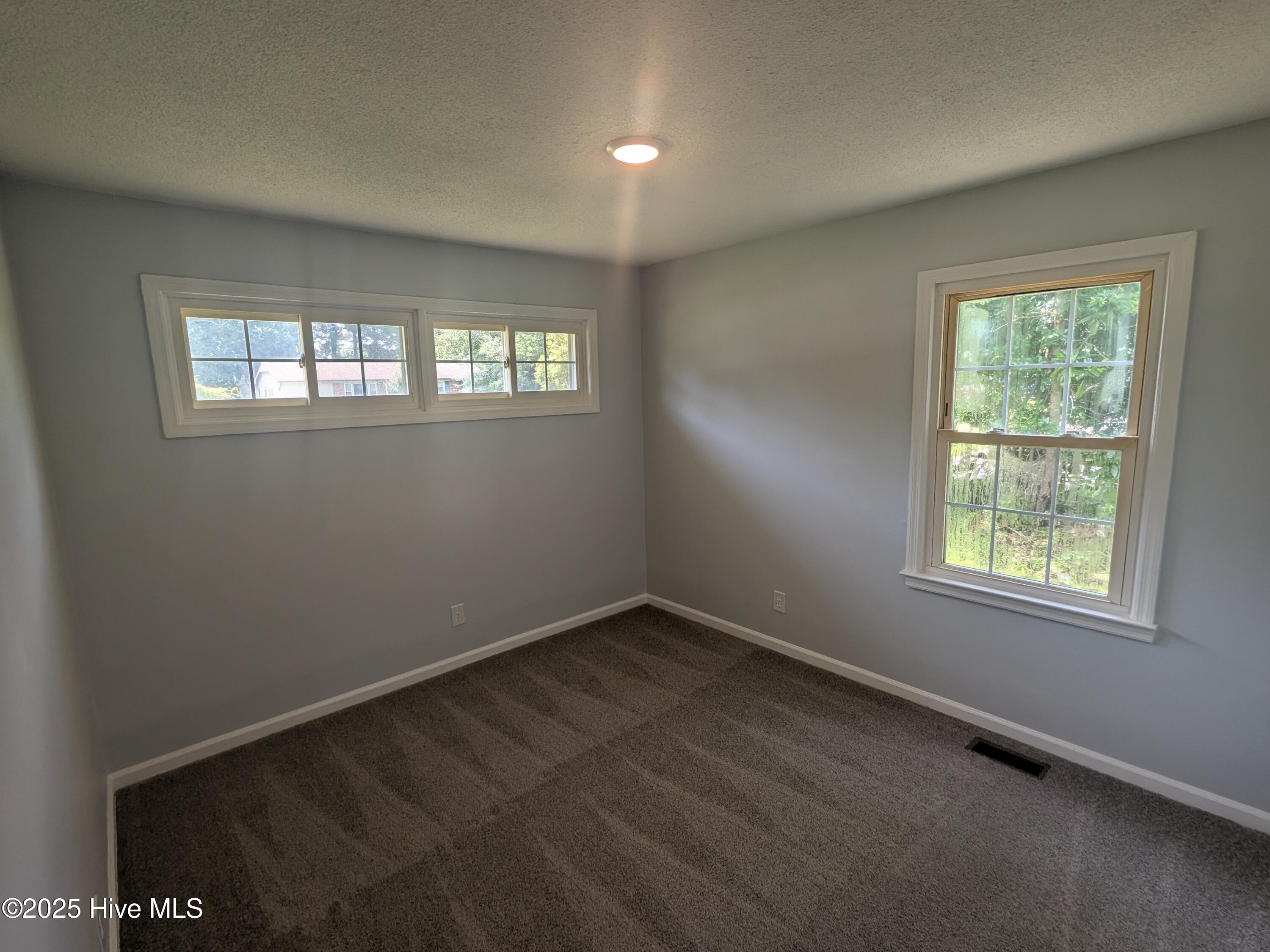 2527 Country Club Road Jacksonville, NC 28546 - Photo 6 of 13 Bedroom 2