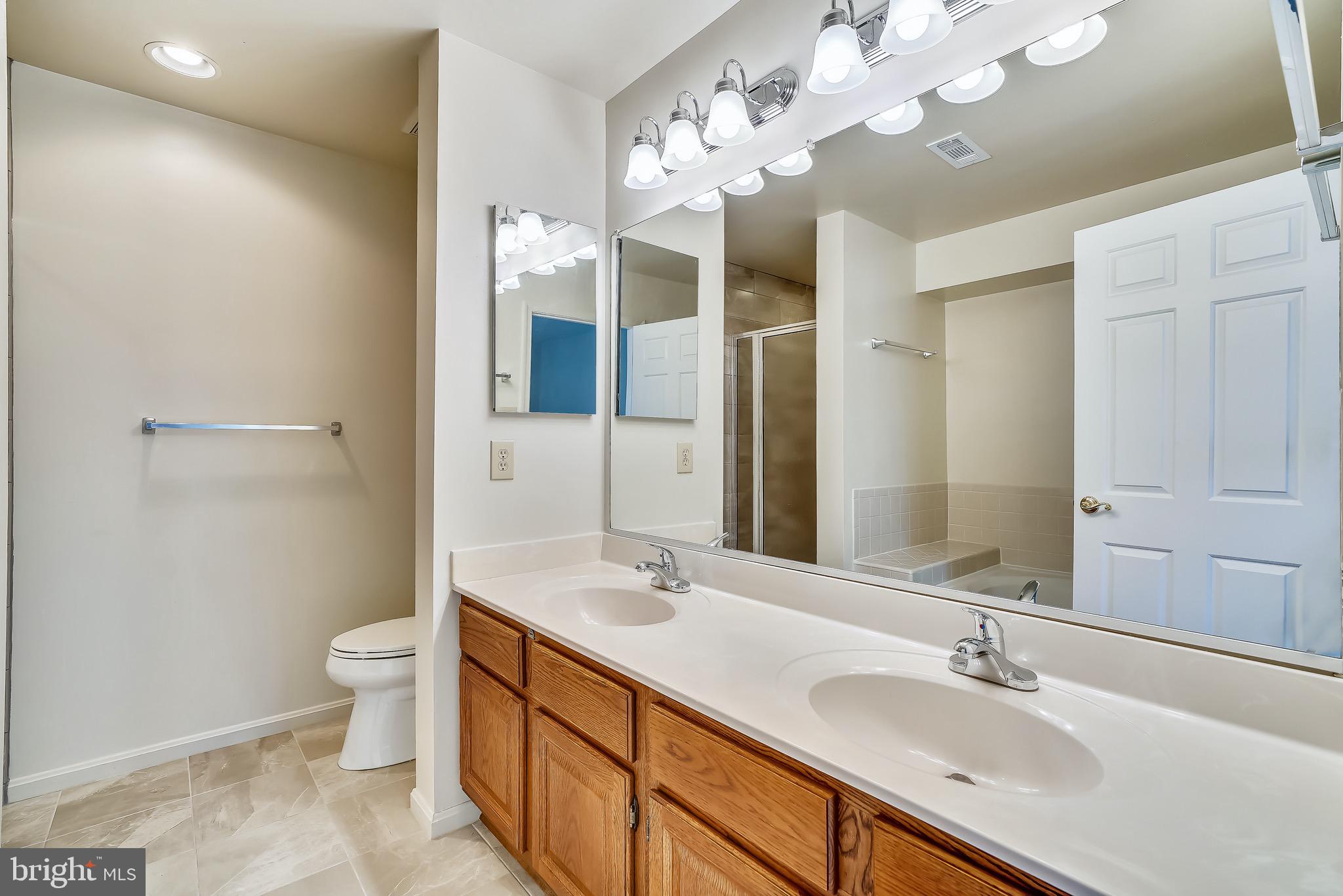 5205 Columbia Road, Unit 9 56 Columbia, MD 21044 - Photo 19 of 36