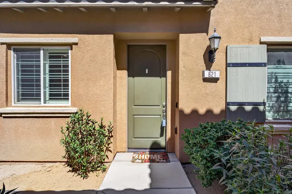 $3,200 | 621 Calle Vibrante, Palm Desert, CA 92211