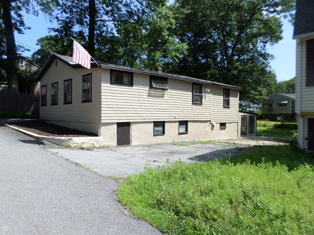 5 Columbia Road Billerica, MA 01821 - Photo 3 of 21