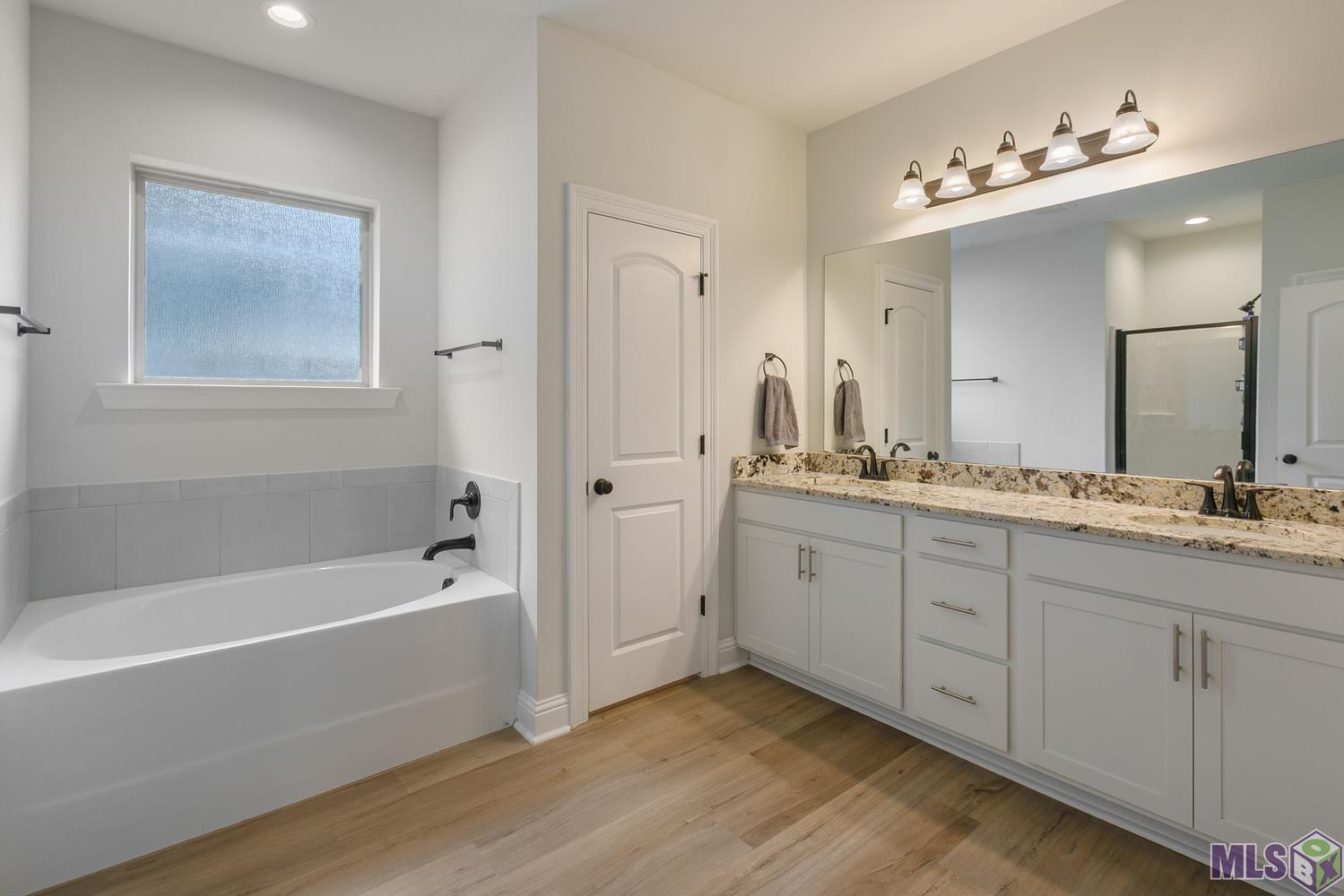 1314 Shadow Bluff Drive Baton Rouge, LA 70820 - Photo 10 of 18