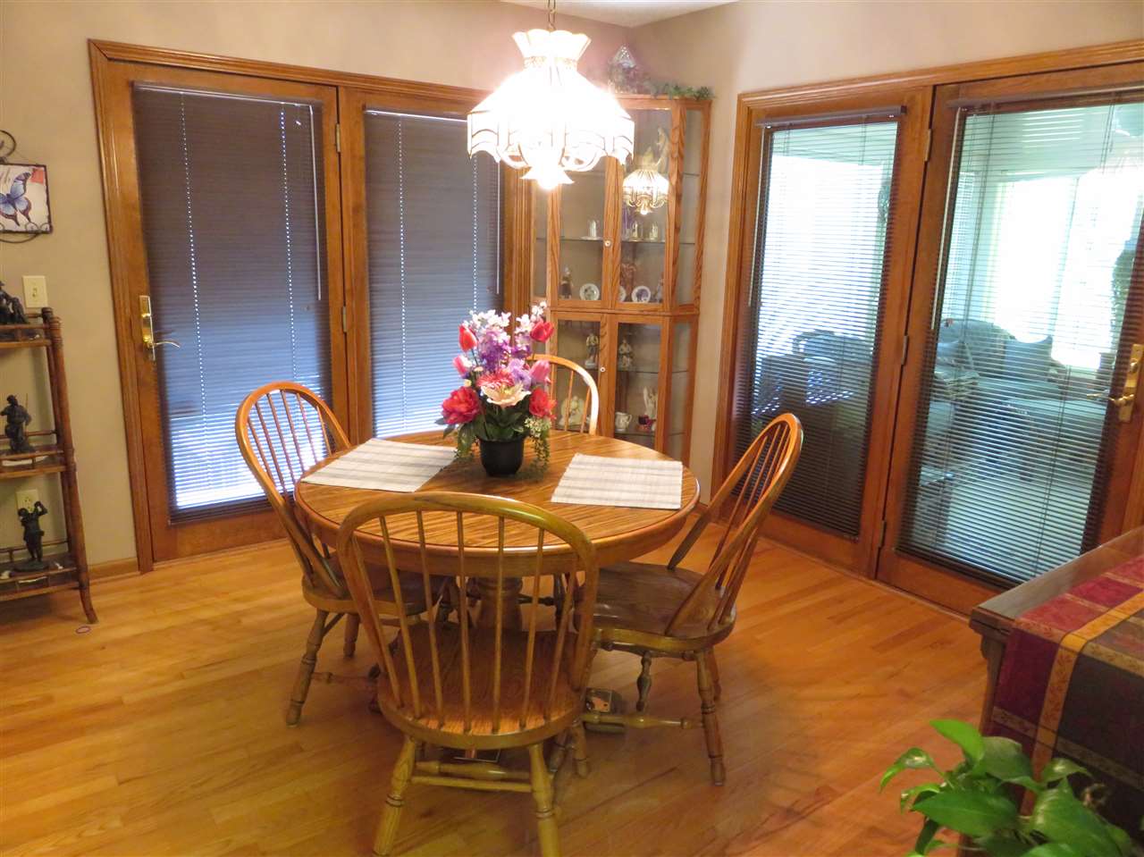 11774 Beardslee Road Perry, MI 48872 - Photo 8 of 46 31322096-7.JPG