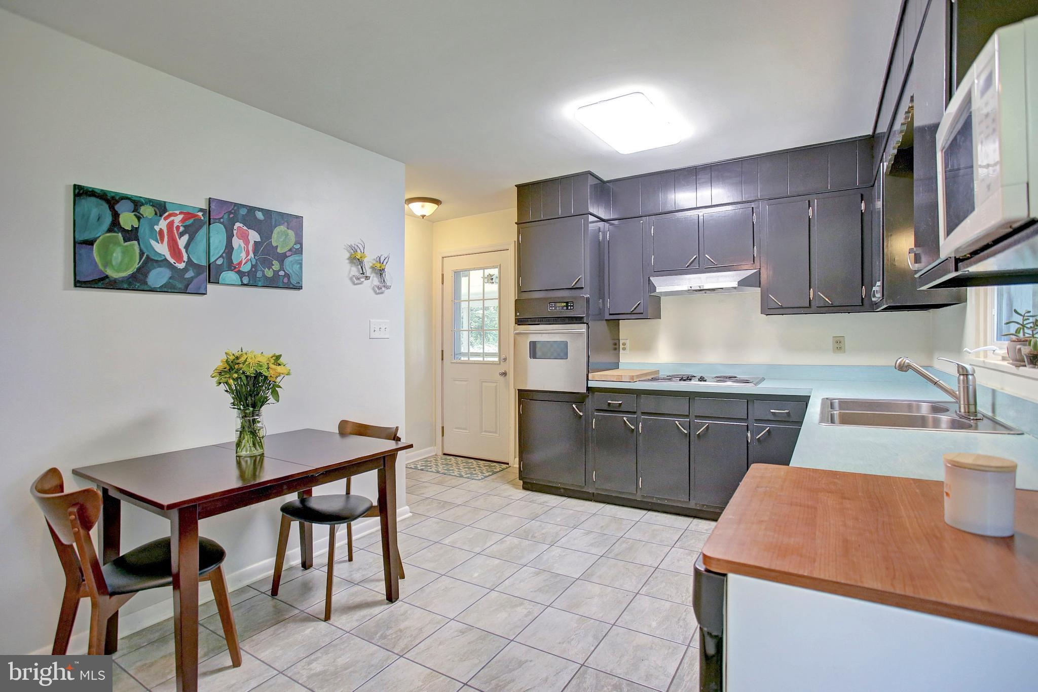219 Ridge Road Carlisle, PA 17015 - Photo 5 of 17 Gallery Image 5