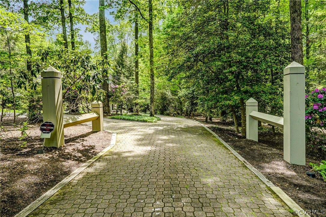 7 Deer Run Road Manakin-Sabot, VA 23103 - Photo 3 of 50 Gallery Image 3