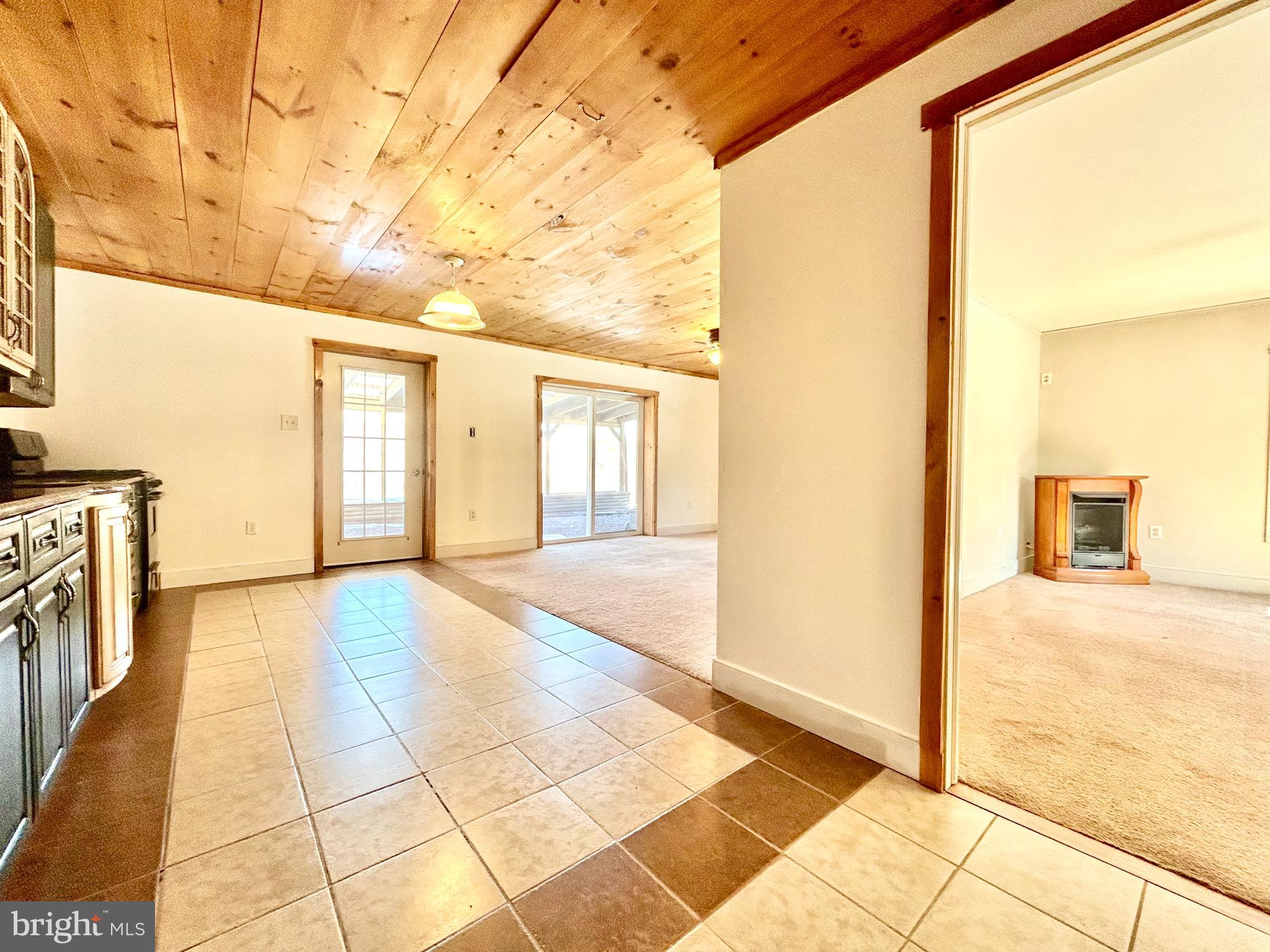 109 Saw Mill Road Weatherly, PA 18255 - Photo 6 of 26 Gallery Image 6