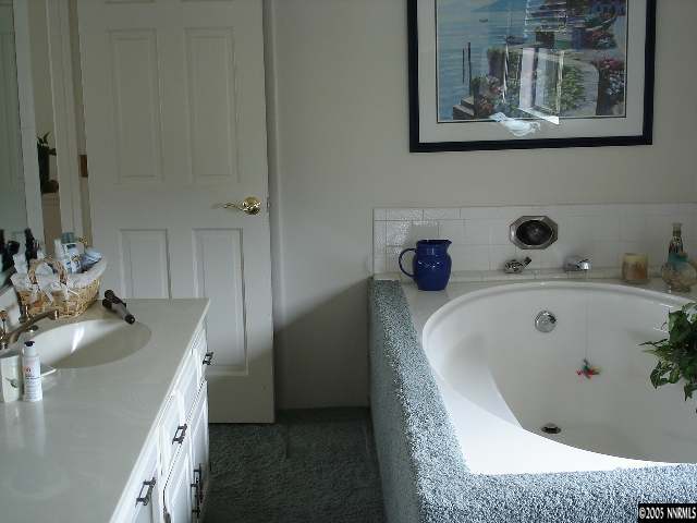 5510 Wintergreen Lane Reno, NV 89511 - Photo 6 of 9 Photo 6