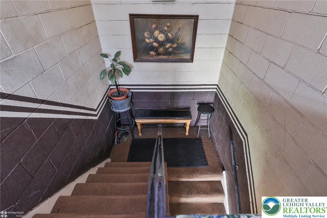 802 West Berwick Street Easton, PA 18042 - Photo 25 of 54 a view of entryway