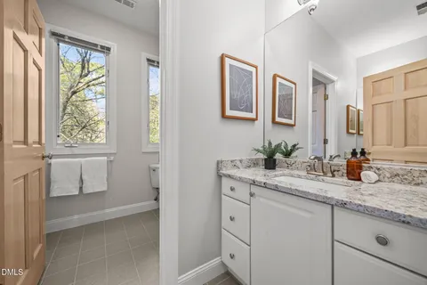 $925,000 | 822 Creekstone Drive, Chapel Hill, NC 27516