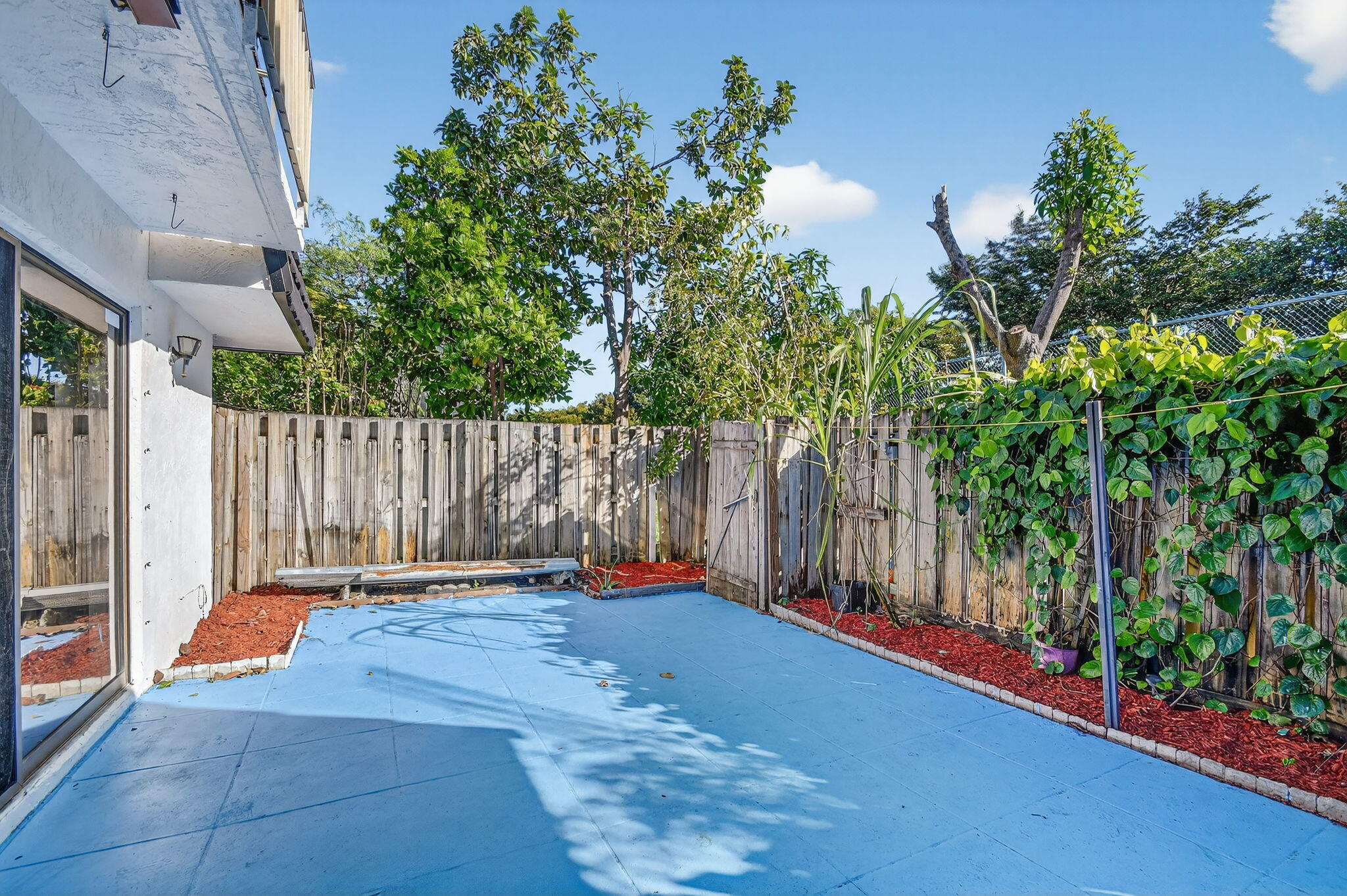 176 Woodland Road Palm Springs, FL 33461 - Photo 5 of 37 6-web-or-mls-DSC_1708