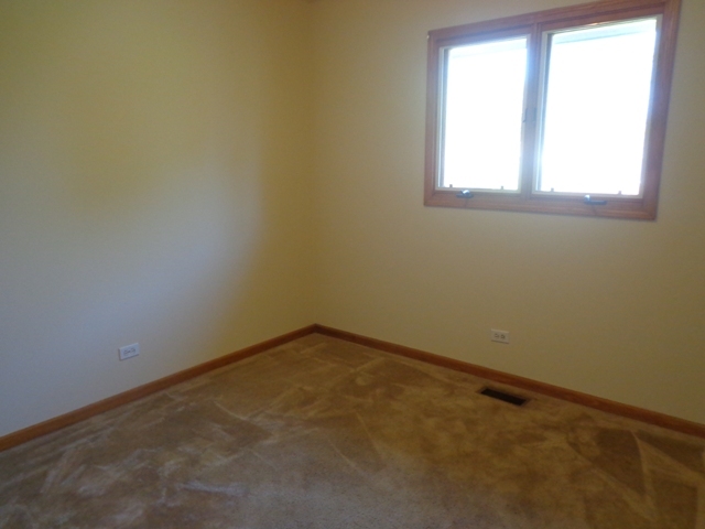 14451 South Ridgeway Midlothian, IL 60445 - Photo 10 of 14